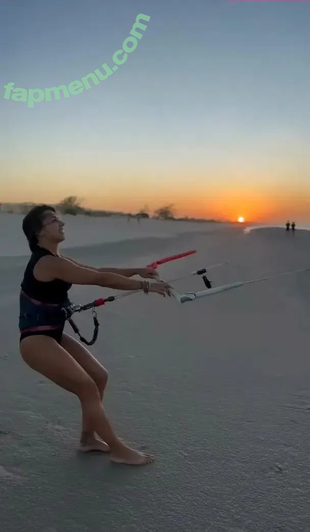 Cristiane Dias nude photo #0146 (crisdiass / crisgaleraoficial)