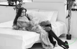 Cristin Milioti / cristinmilioti nude photo #0282