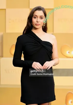 Cristin Milioti / cristinmilioti nude photo #0334