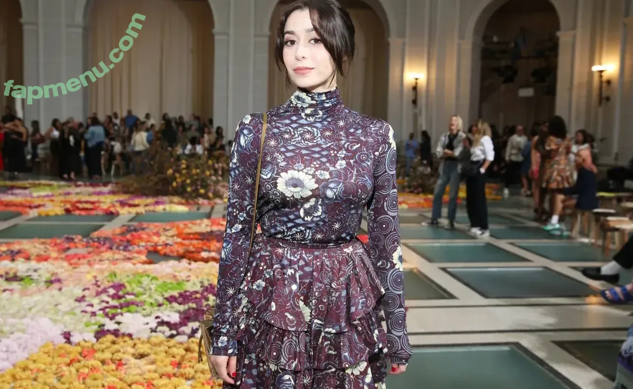 Cristin Milioti nude photo #0089 (cristinmilioti)