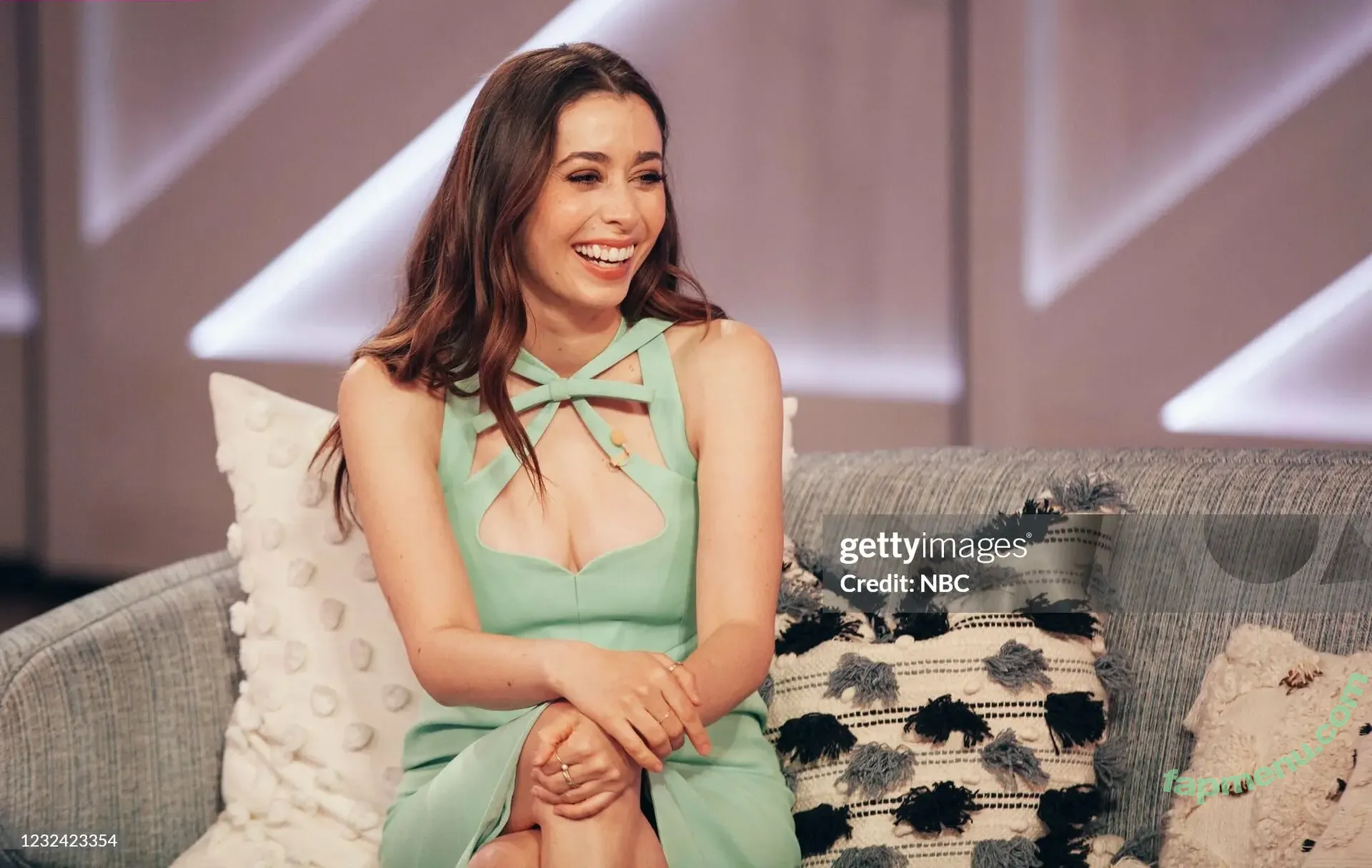 Cristin Milioti nude photo #0095 (cristinmilioti)