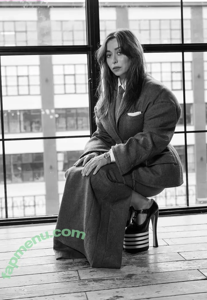 Cristin Milioti nude photo #0290 (cristinmilioti)