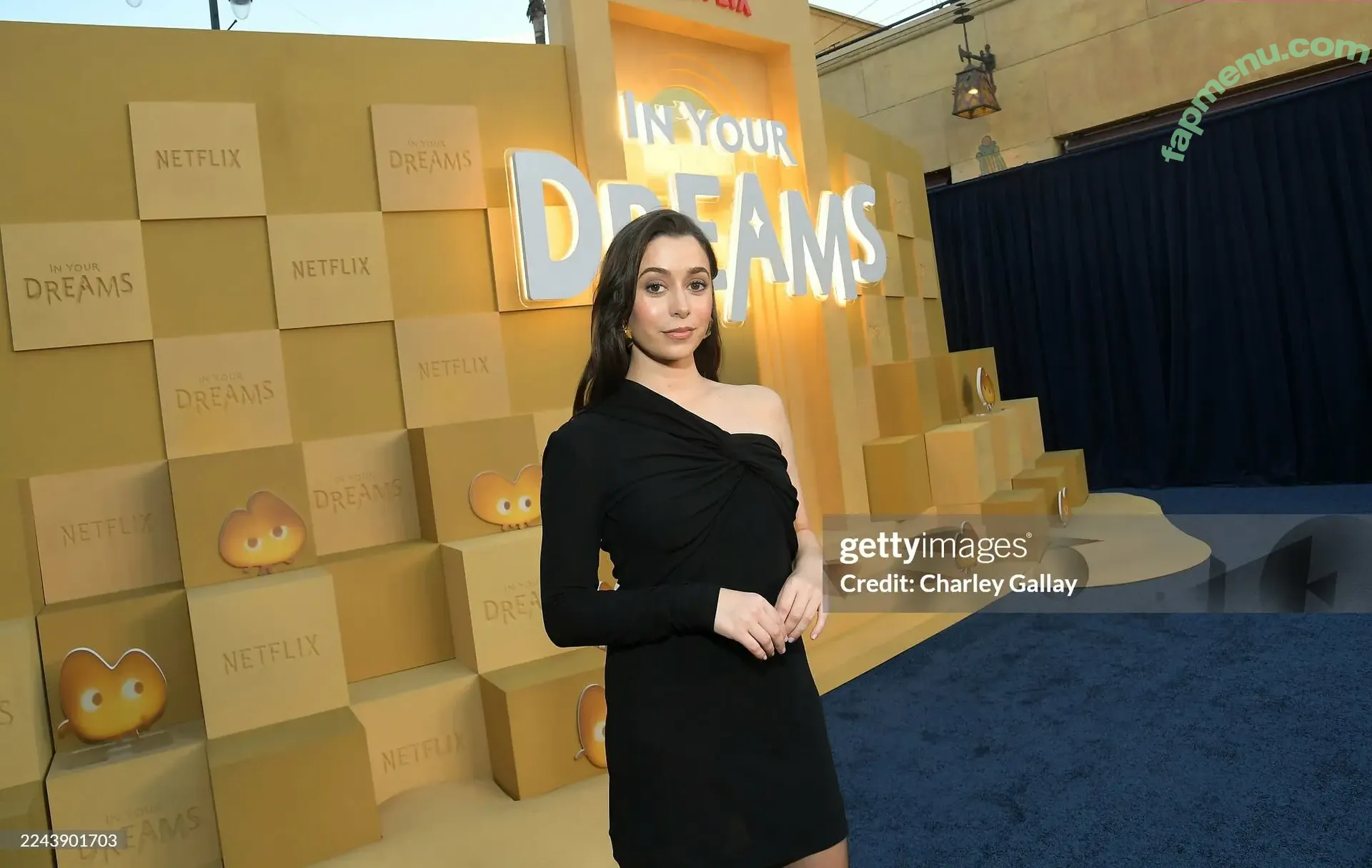 Cristin Milioti nude photo #0335 (cristinmilioti)