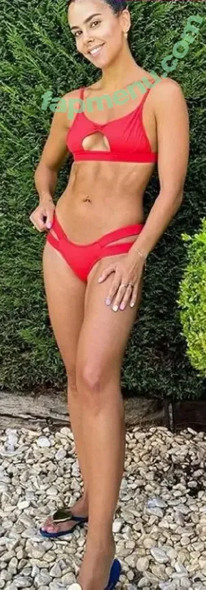 Cristina Pedroche / CristiPedroche nude photo #0037