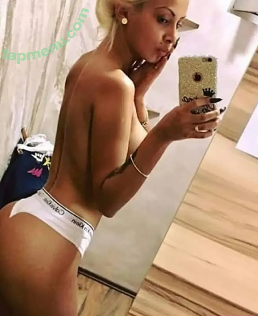 Cristina Pucean nude photo #0004 (Cristina Pucean)