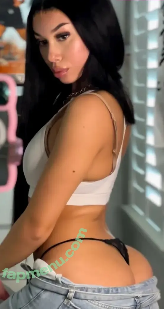 Cristina Riley nude photo #0013 (fit_bytina / lusciousalina / official.fitbytina)