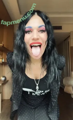 Cristina Scabbia / cristinascabbia nude photo #0022