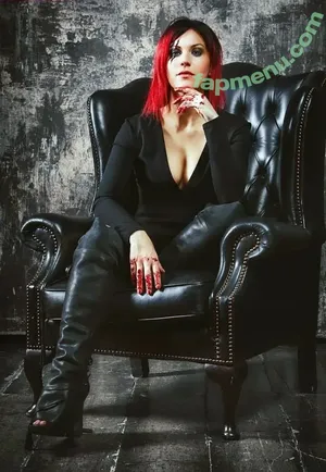 Cristina Scabbia / cristinascabbia nude photo #0059