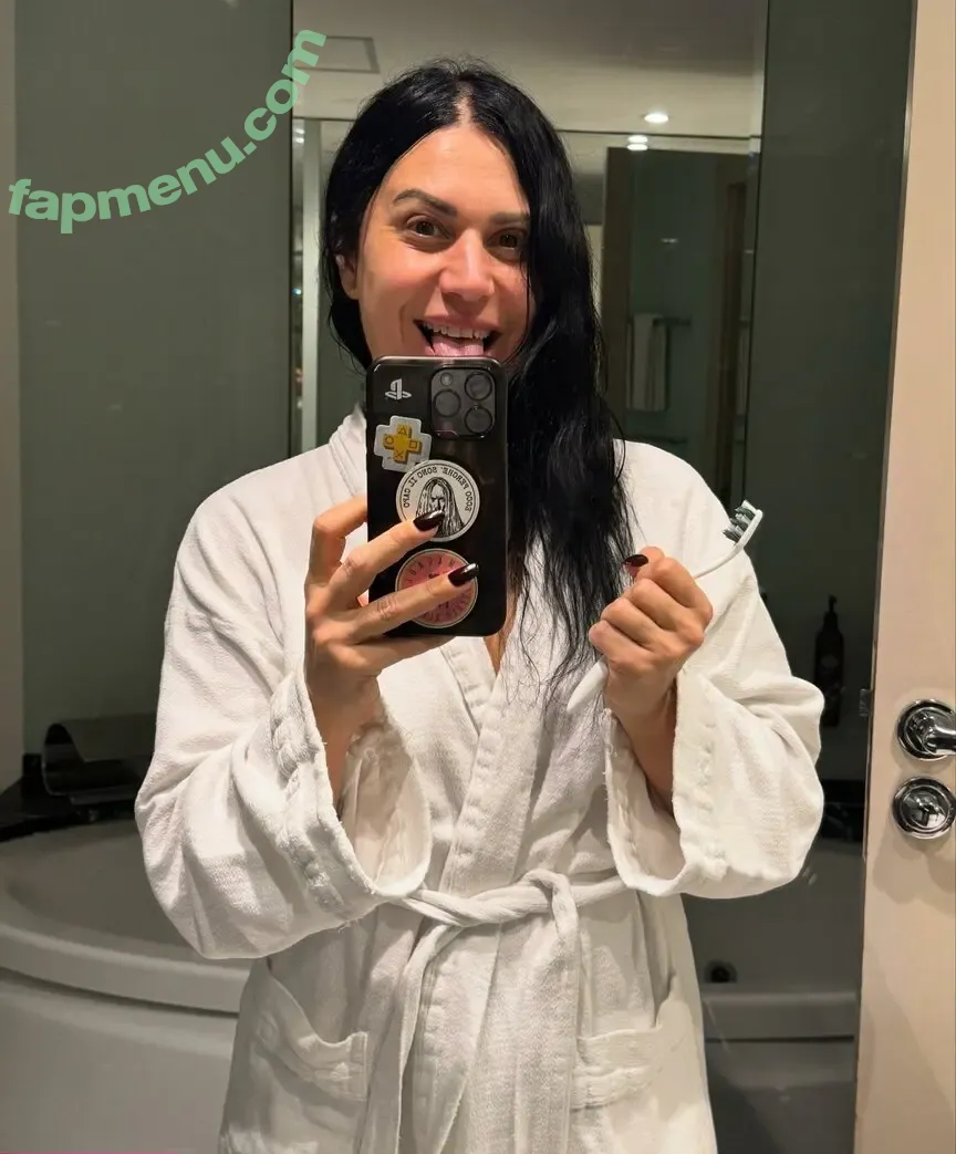 Cristina Scabbia nude photo #0018 (cristinascabbia)