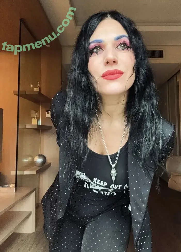Cristina Scabbia nude photo #0020 (cristinascabbia)