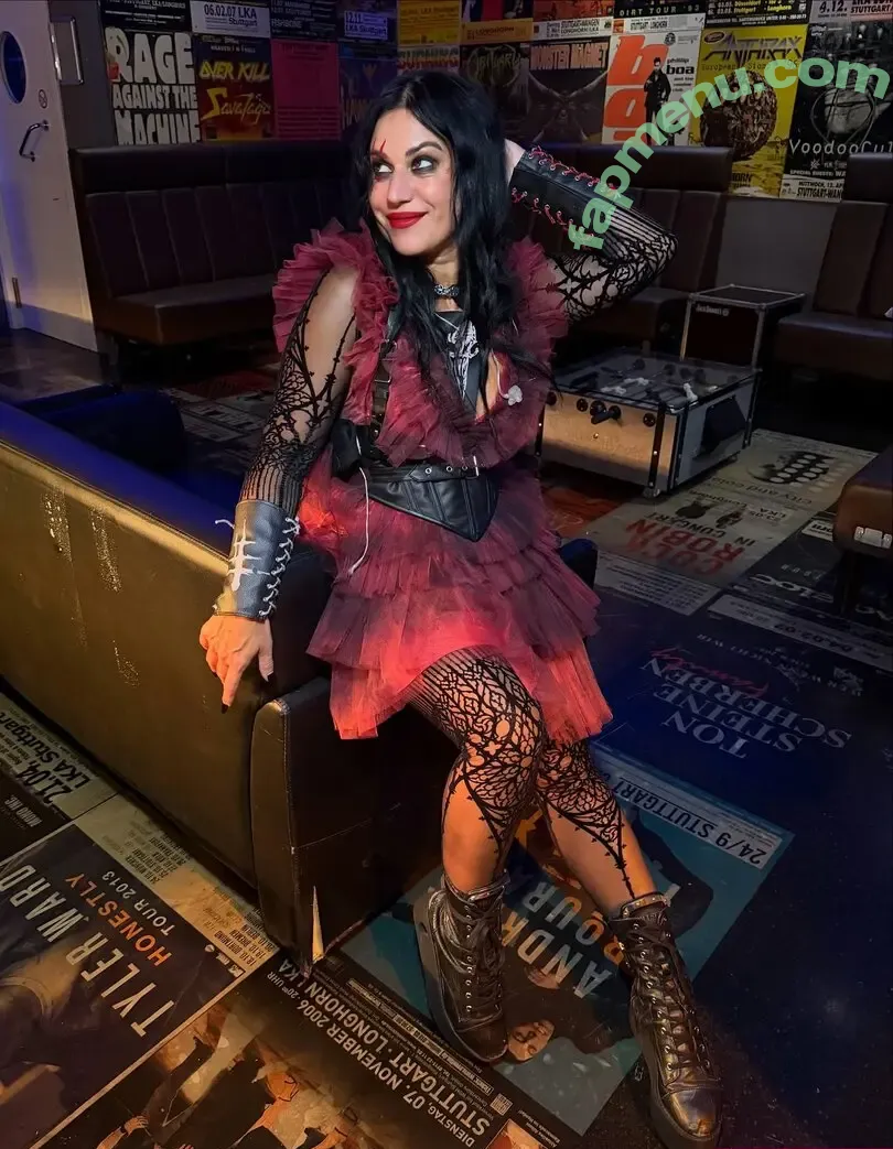 Cristina Scabbia nude photo #0040 (cristinascabbia)