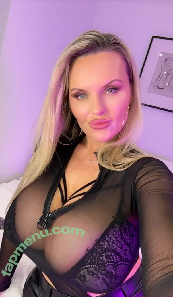 cristinafoxvip nude photo #0003 (cristinafox)
