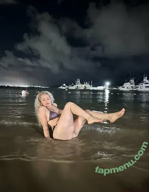 Crizalida Matute / Criz MP / crizalida.matute / crizalidamatute_1 nude photo #0076