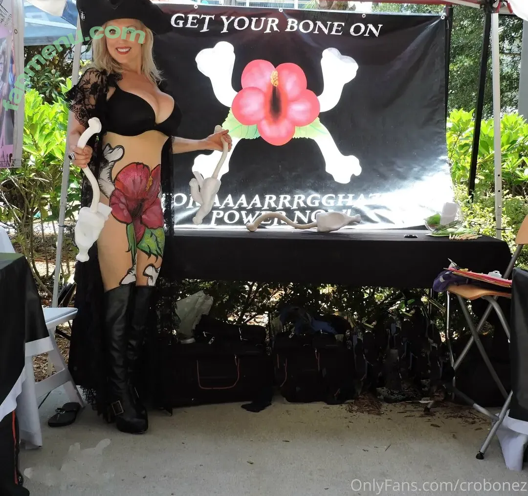 crobonez nude photo #0005 (crodbones)