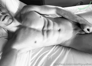  nude photo #0007