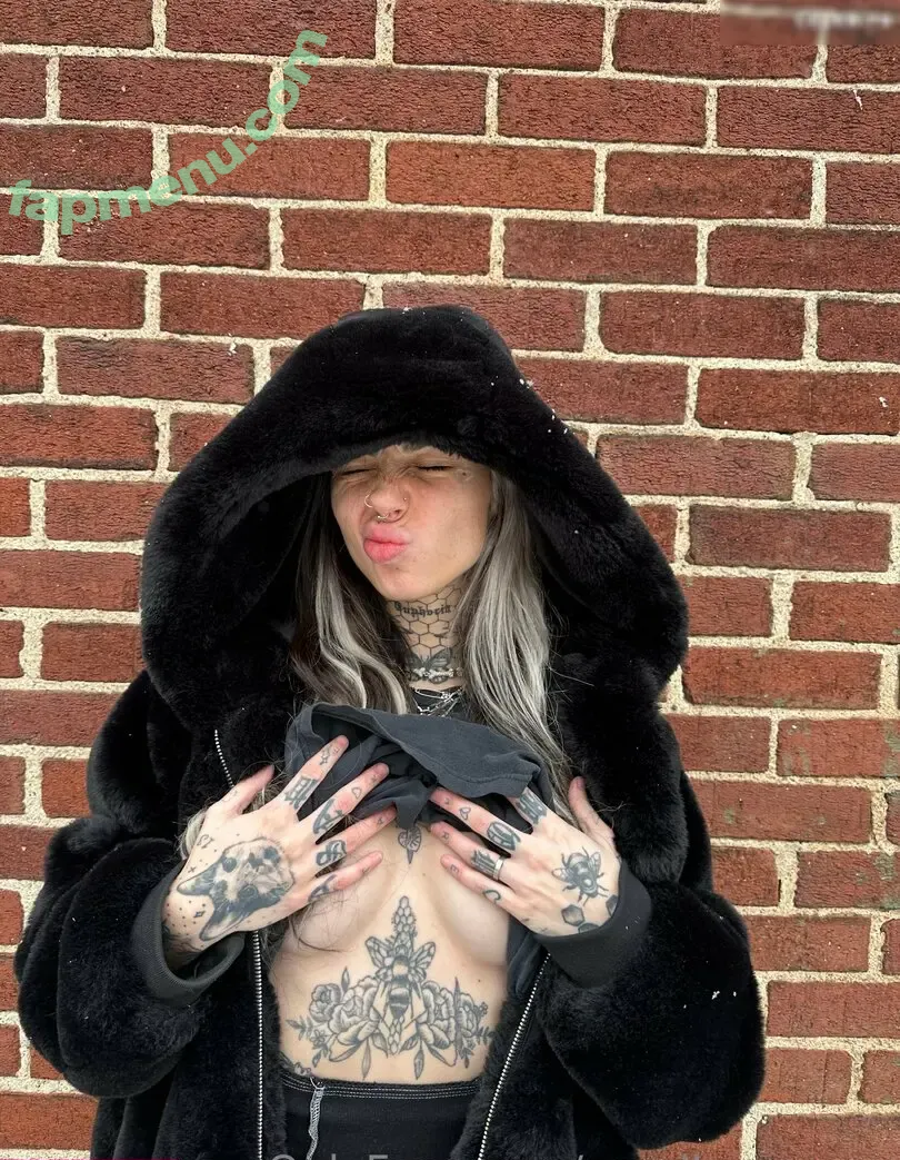 Cruella Morgan nude photo #0062 (cruellamorgan / mandymorganxoxo)