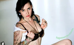 Cruella / cruelladk nude photo #0013