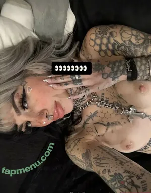 Cruellamorgan nude photo #0001