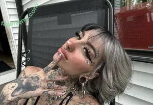 Cruellamorgan nude photo #0002