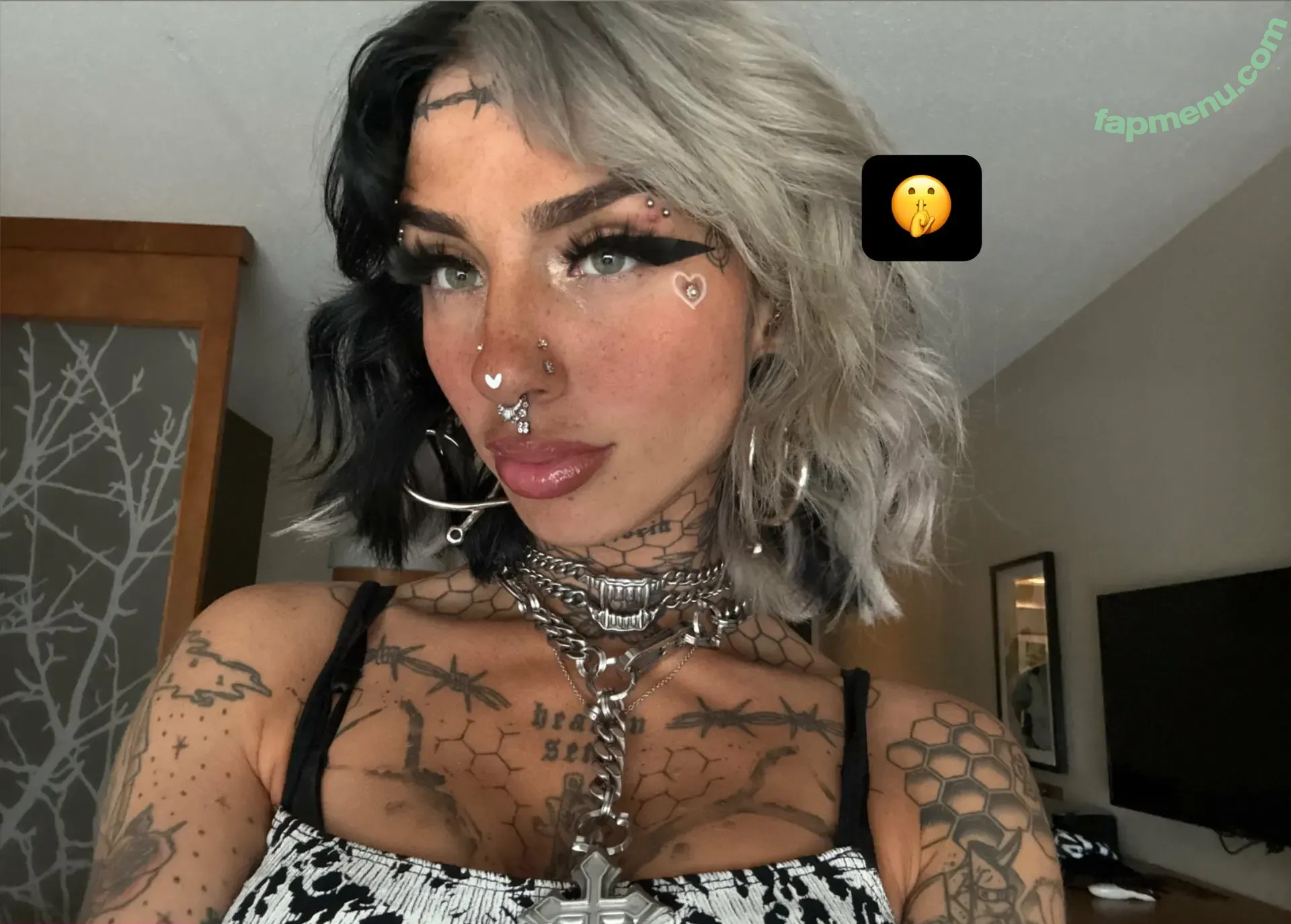 Cruellamorgan nude photo #0014 (Cruellamorgan)