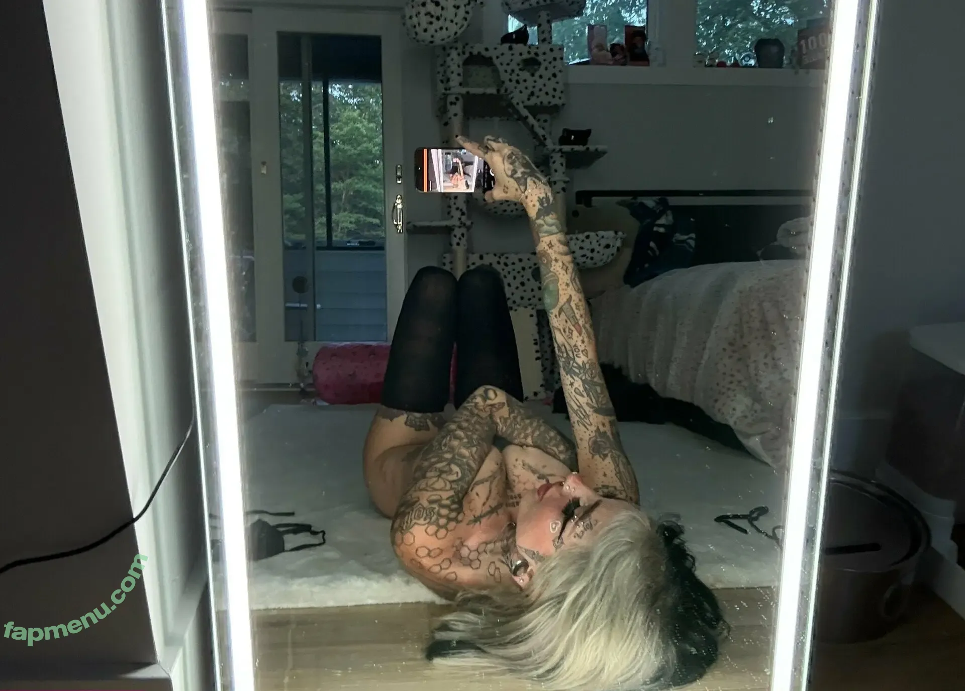 cruellamorgan nude photo #0004 (cruellamorgan)