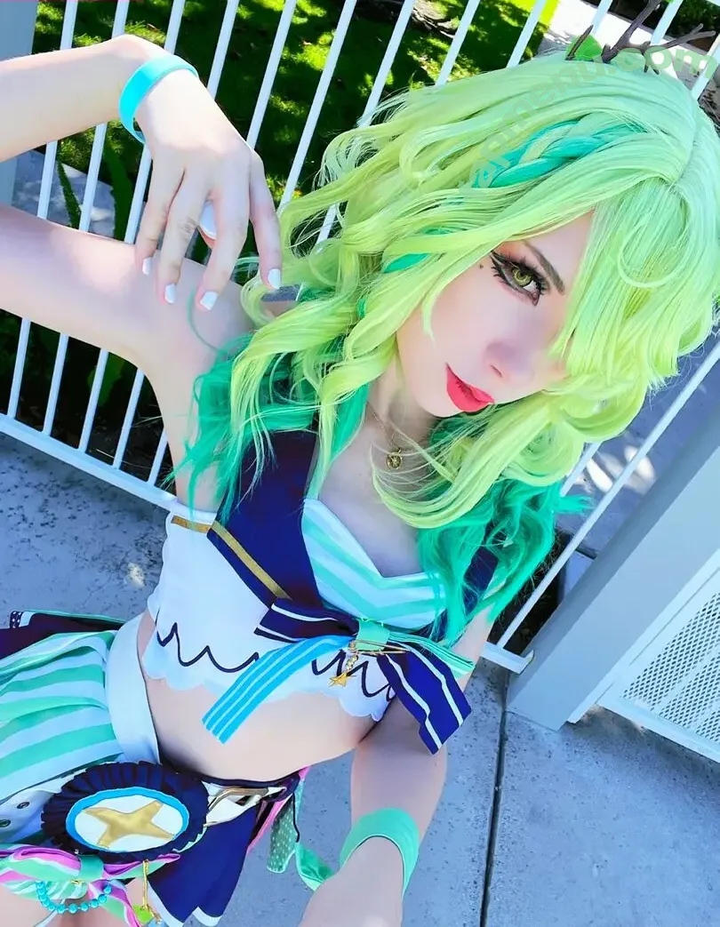 crunchyreid nude photo #0009 (crunchyreid)