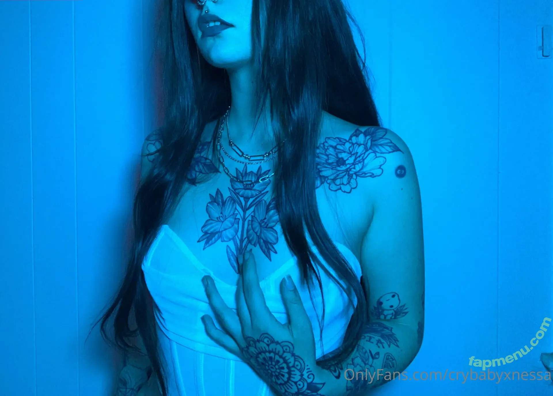 crybabyxnessa nude photo #0005 (cryybabyxo)
