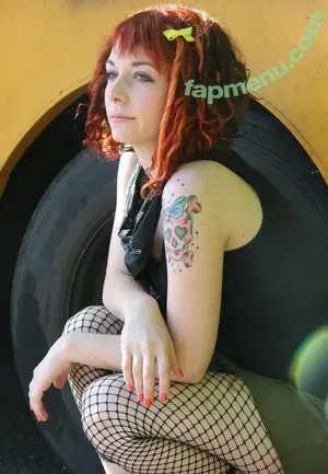  nude photo #0009