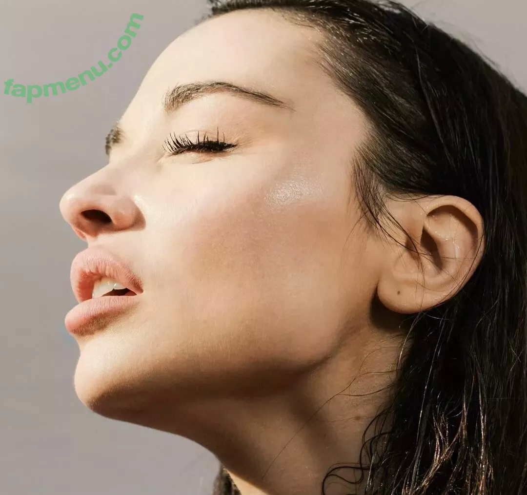 Crystal Reed nude photo #0104 (crystalmreed)
