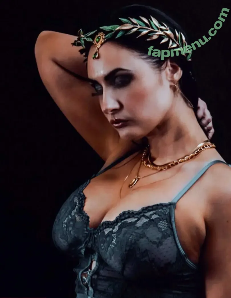 Crystal Wambles nude photo #0024 (_.crystal.wambles._)