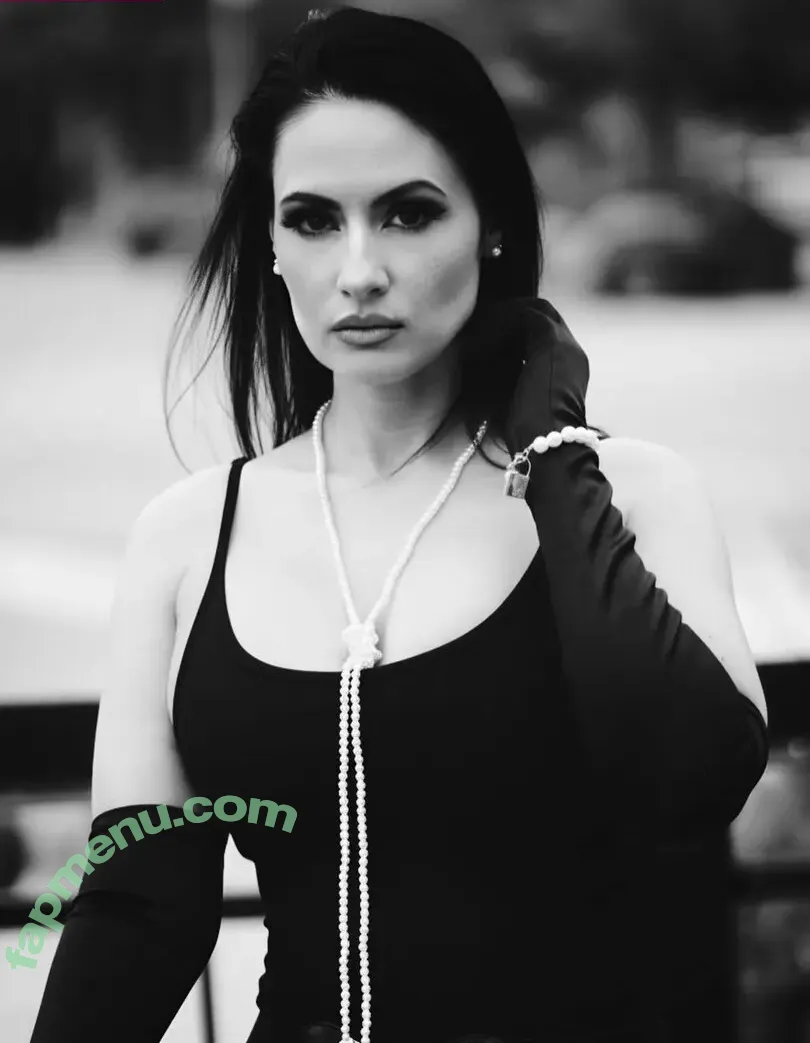 Crystal Wambles nude photo #0031 (_.crystal.wambles._)