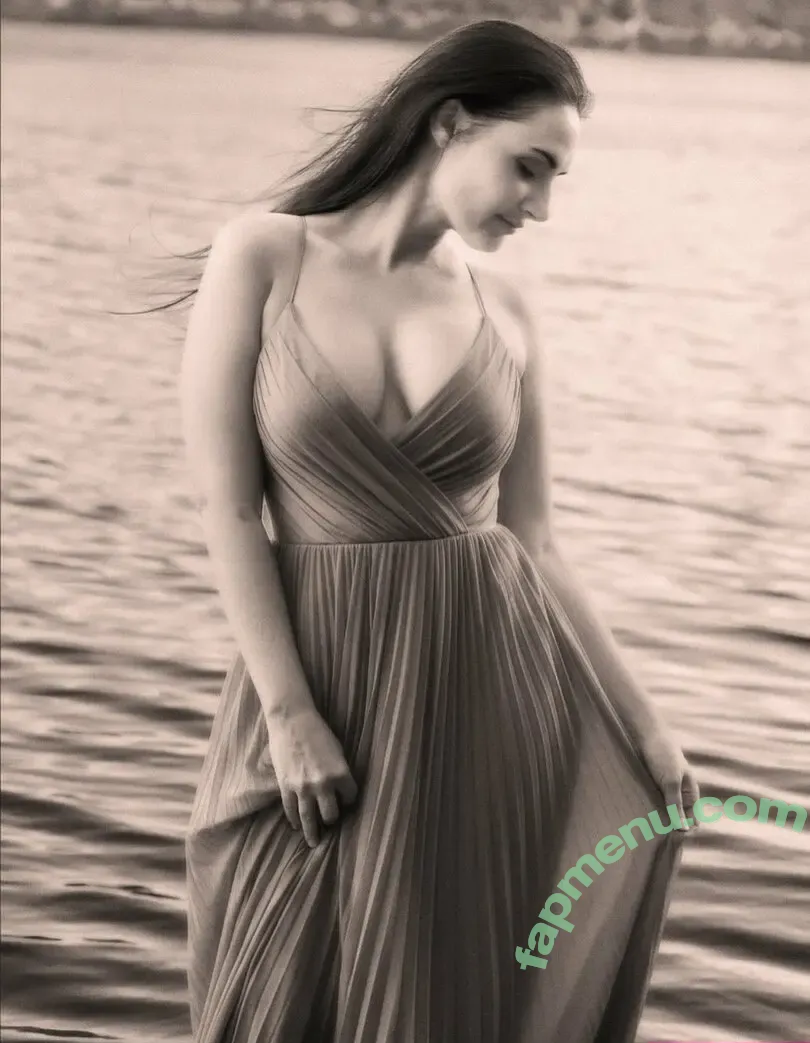 Crystal Wambles nude photo #0032 (_.crystal.wambles._)