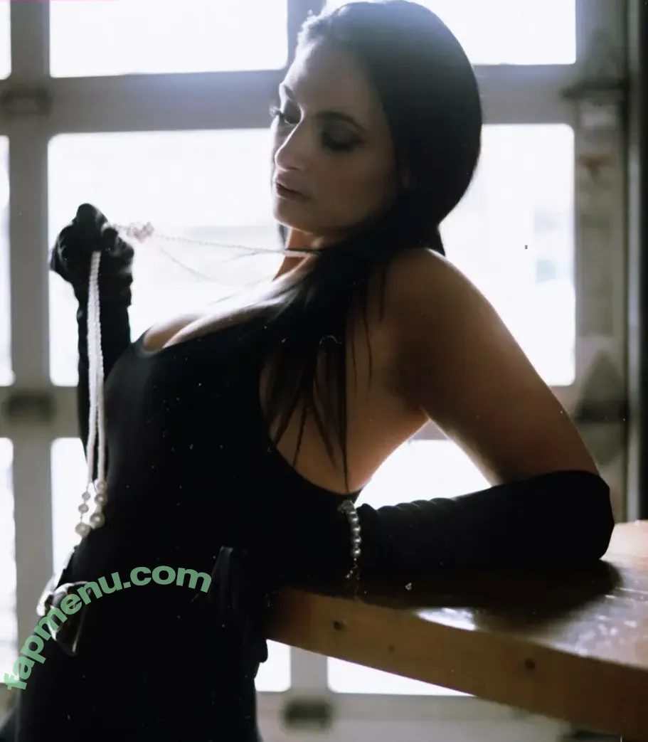 Crystal Wambles nude photo #0033 (_.crystal.wambles._)