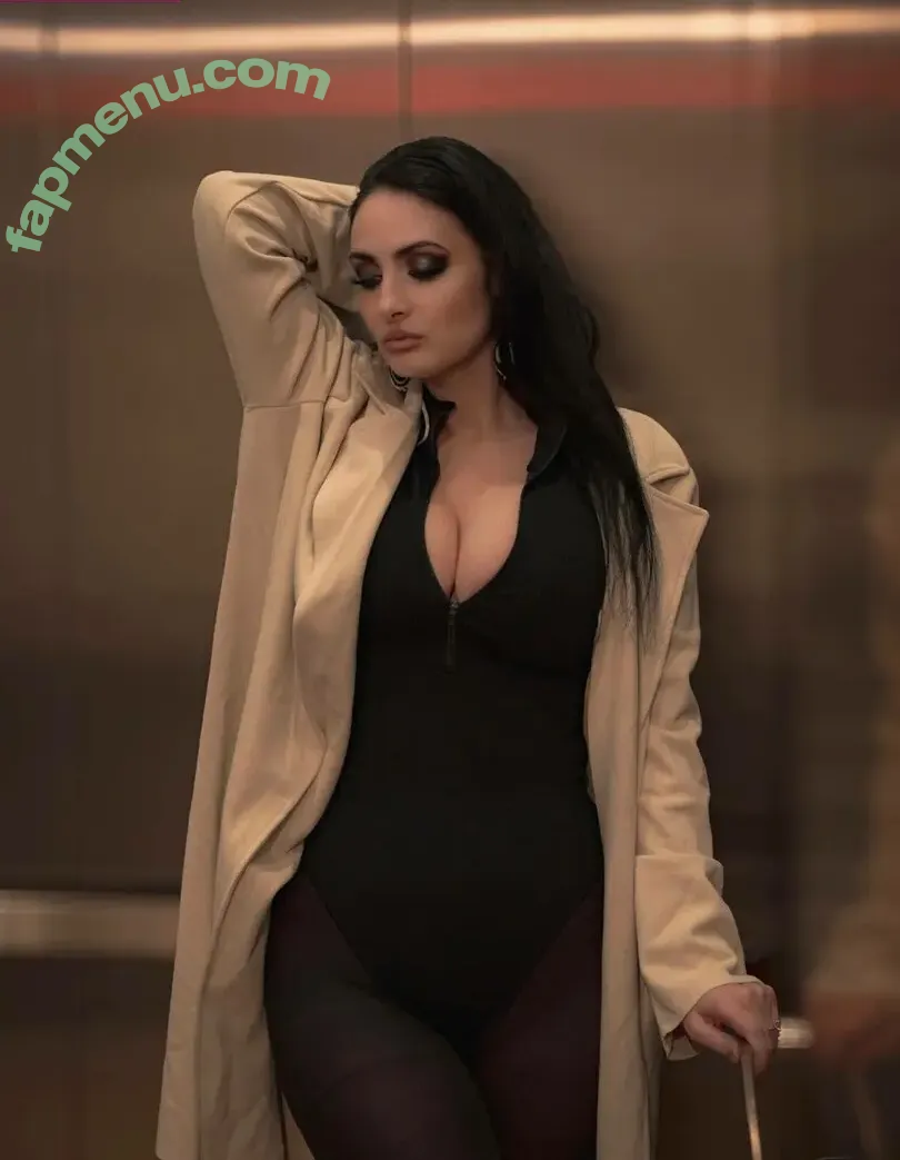 Crystal Wambles nude photo #0059 (_.crystal.wambles._)