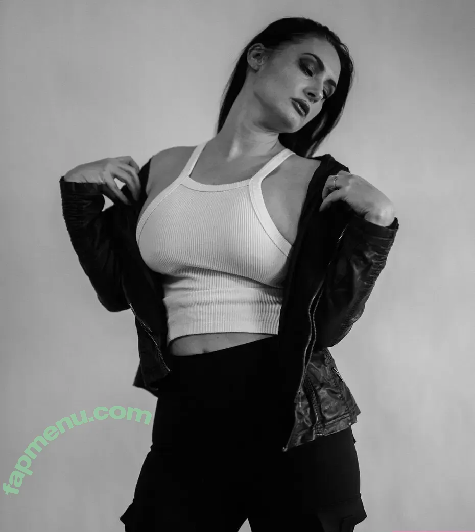 Crystal Wambles nude photo #0067 (_.crystal.wambles._)