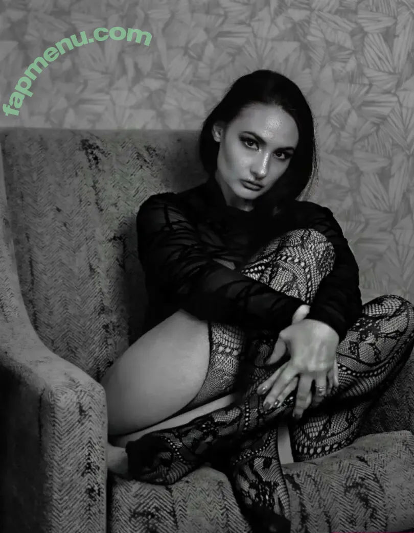 Crystal Wambles nude photo #0077 (_.crystal.wambles._)