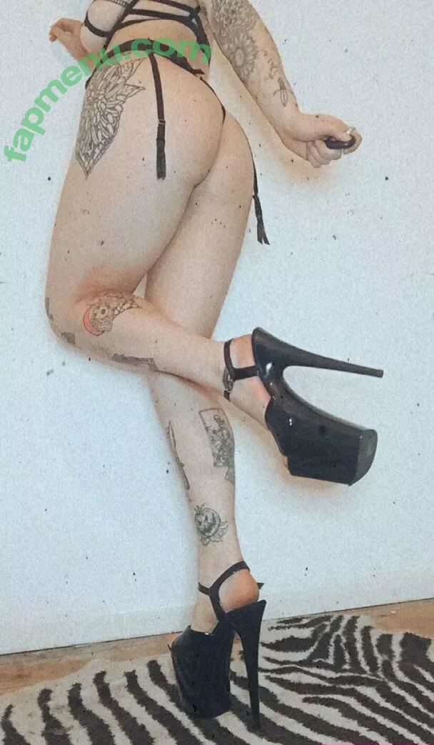 crystalgirl nude photo #0023 (crystalbaby__ / crystalbabyy__ / mazcrystal__)