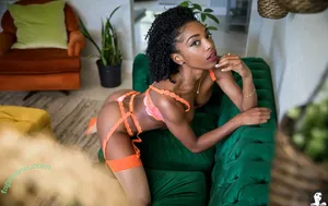  nude photo #0006