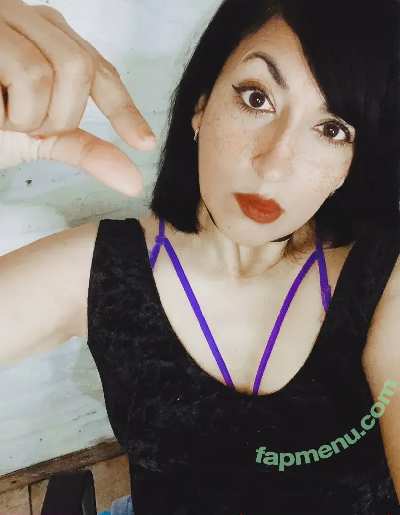 crystaltracy nude photo #0039 (crystaltracy15)