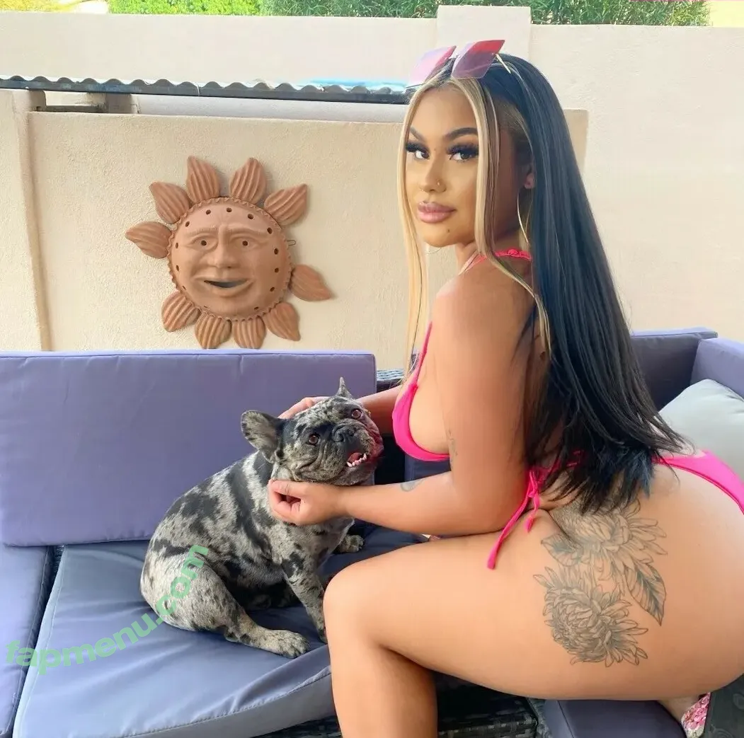 cubanmamio2 nude photo #0012 (cubanmamii02)