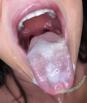 Cum Swallowing / Cum in Mouth / Cumplay / reel / sweetscarlettjane nude photo #0386