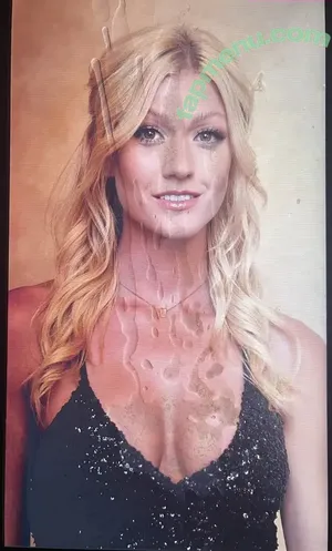 Cum Tributes / nikasofie nude photo #0006