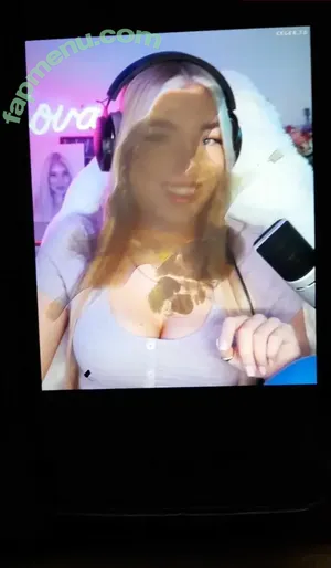 Cum Tributes / nikasofie nude photo #0069