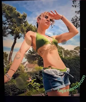 Cum Tributes / nikasofie nude photo #0730