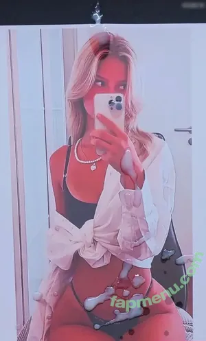 Cum Tributes / nikasofie nude photo #0750