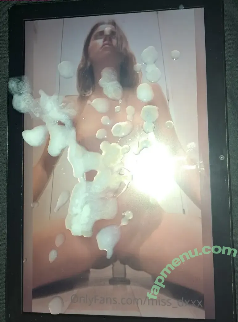 Cum Tributes nude photo #0716 (nikasofie)
