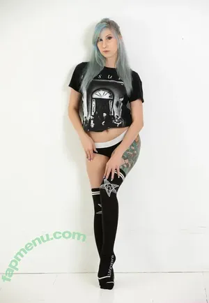  nude photo #0003
