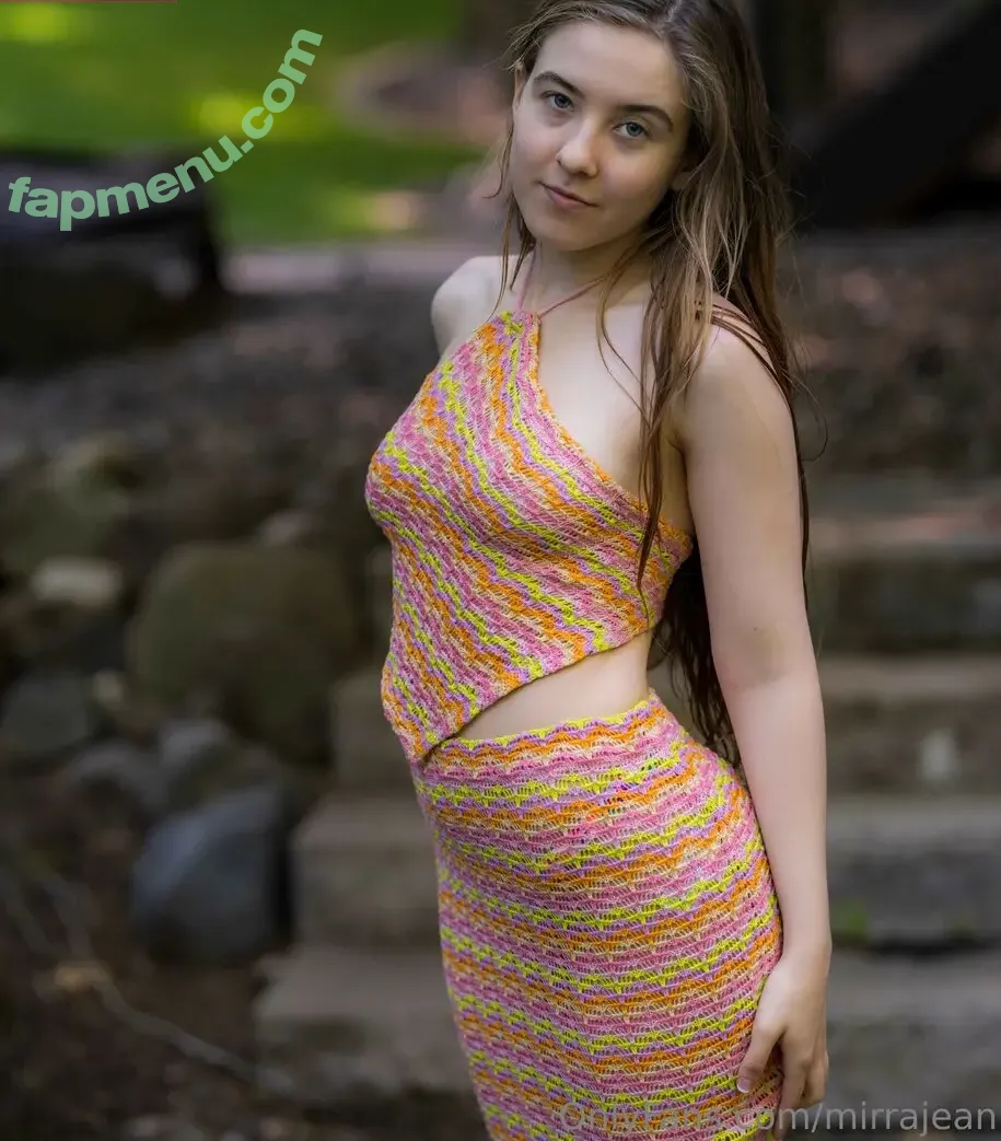 Curious_Hour nude photo #0005 (mirrajean)