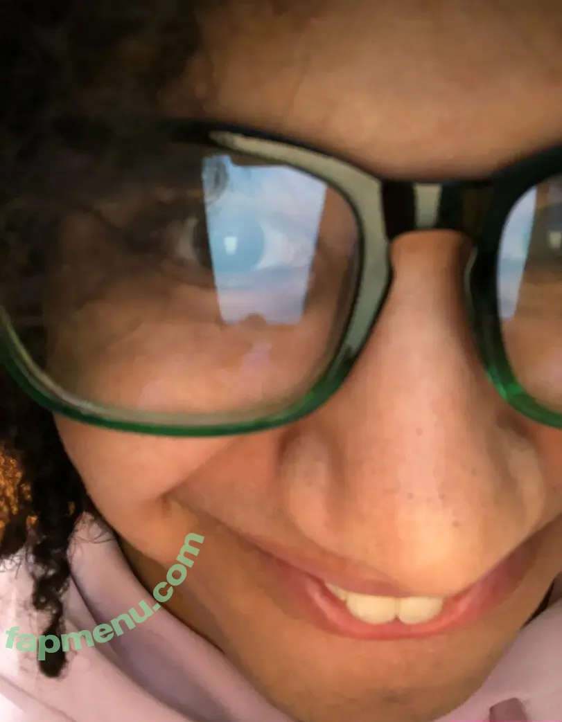 curiousmix3r nude photo #0011 (curiousmix3r)