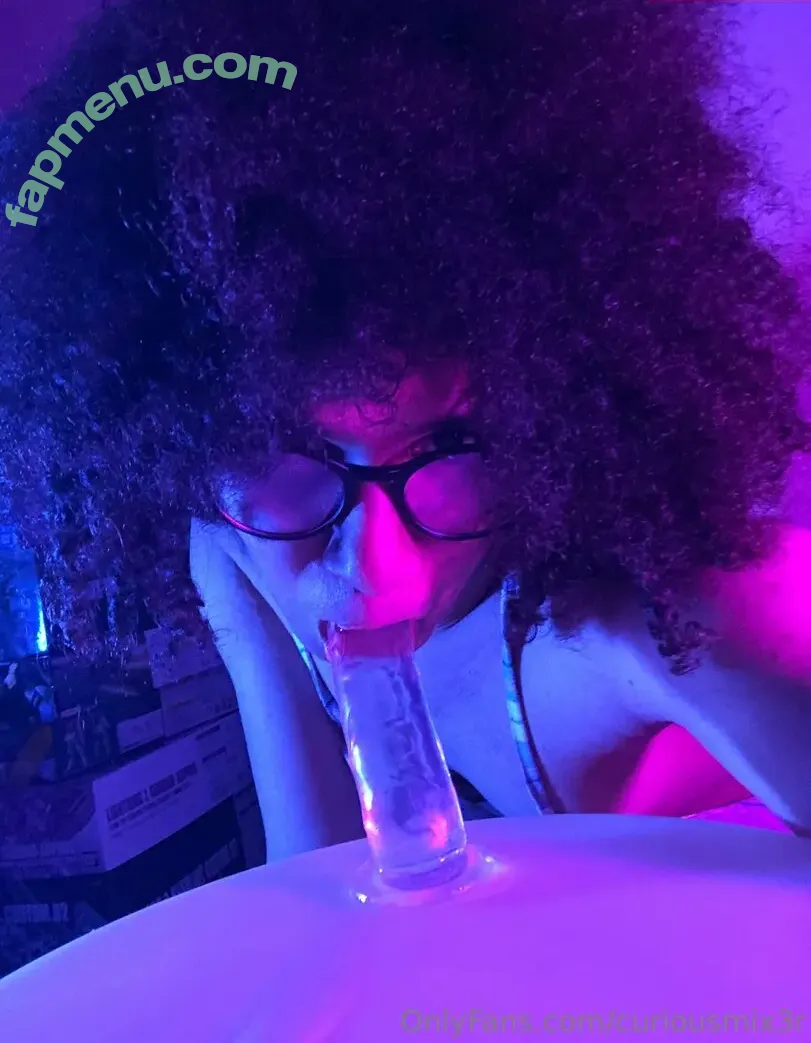 curiousmix3r nude photo #0021 (curiousmix3r)